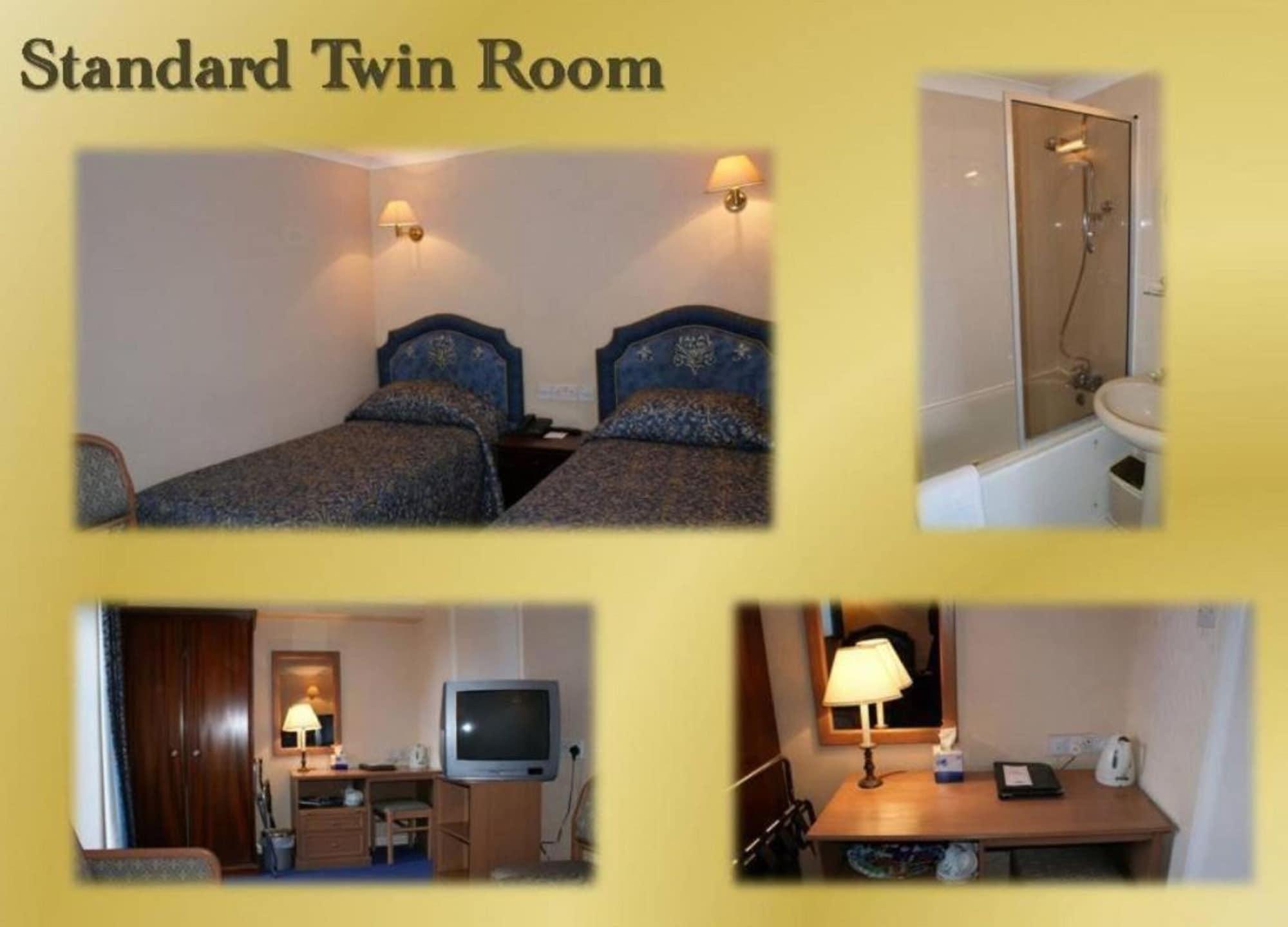Barn Hotel London Ruislip Eksteriør billede